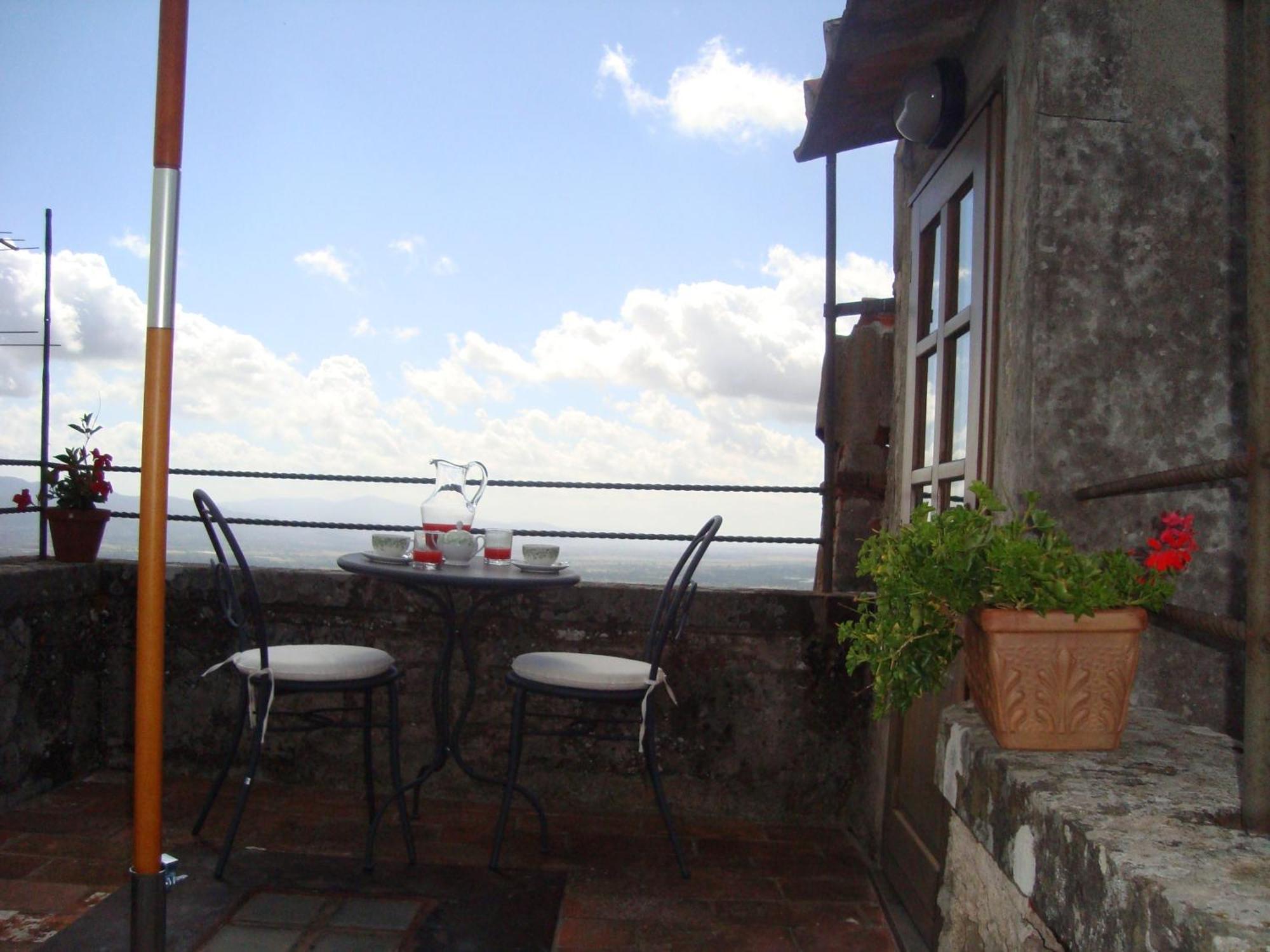 Locanda Antico Borgo Civitella in Val di Chiana Exterior photo