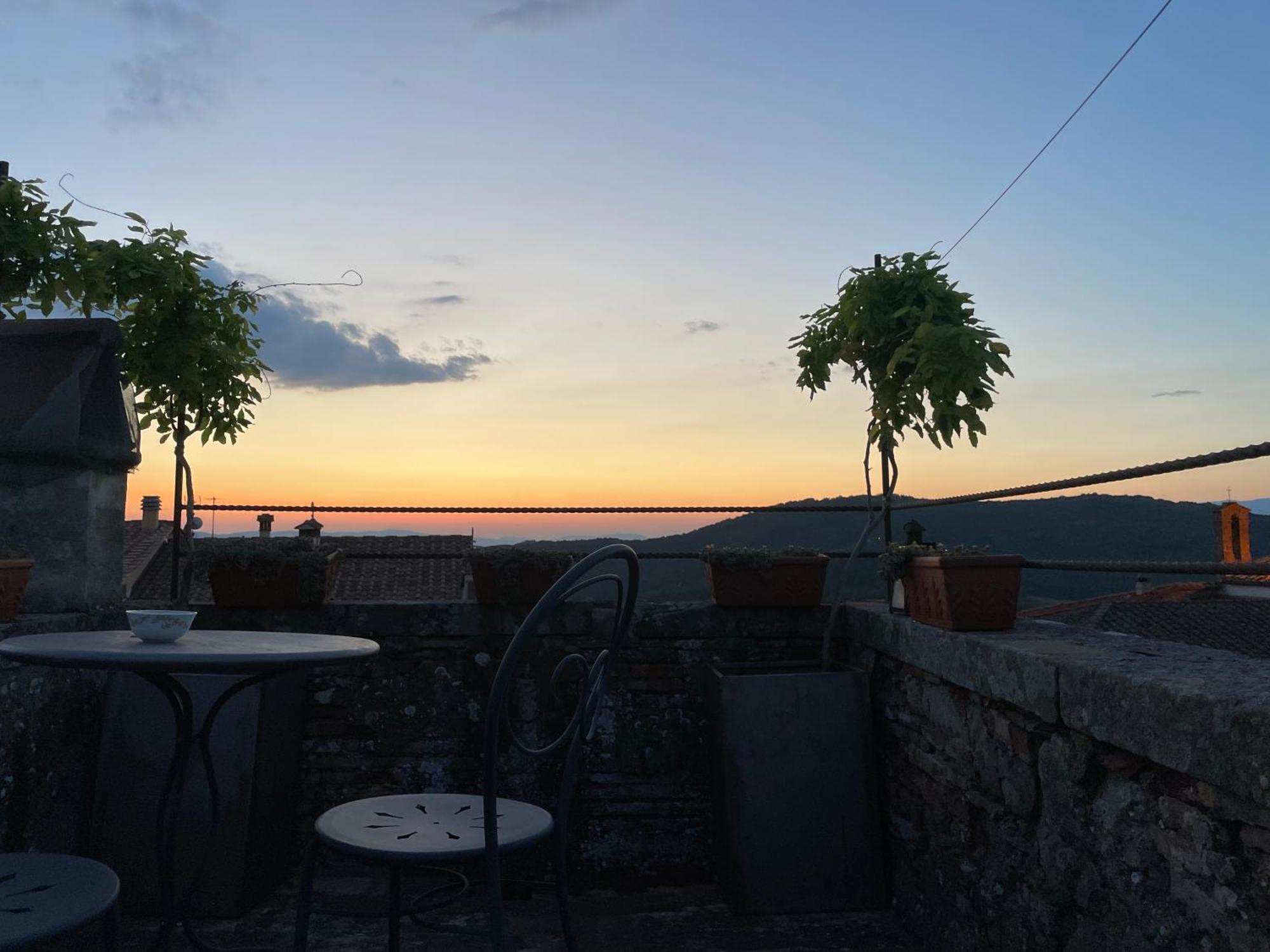 Locanda Antico Borgo Civitella in Val di Chiana Exterior photo